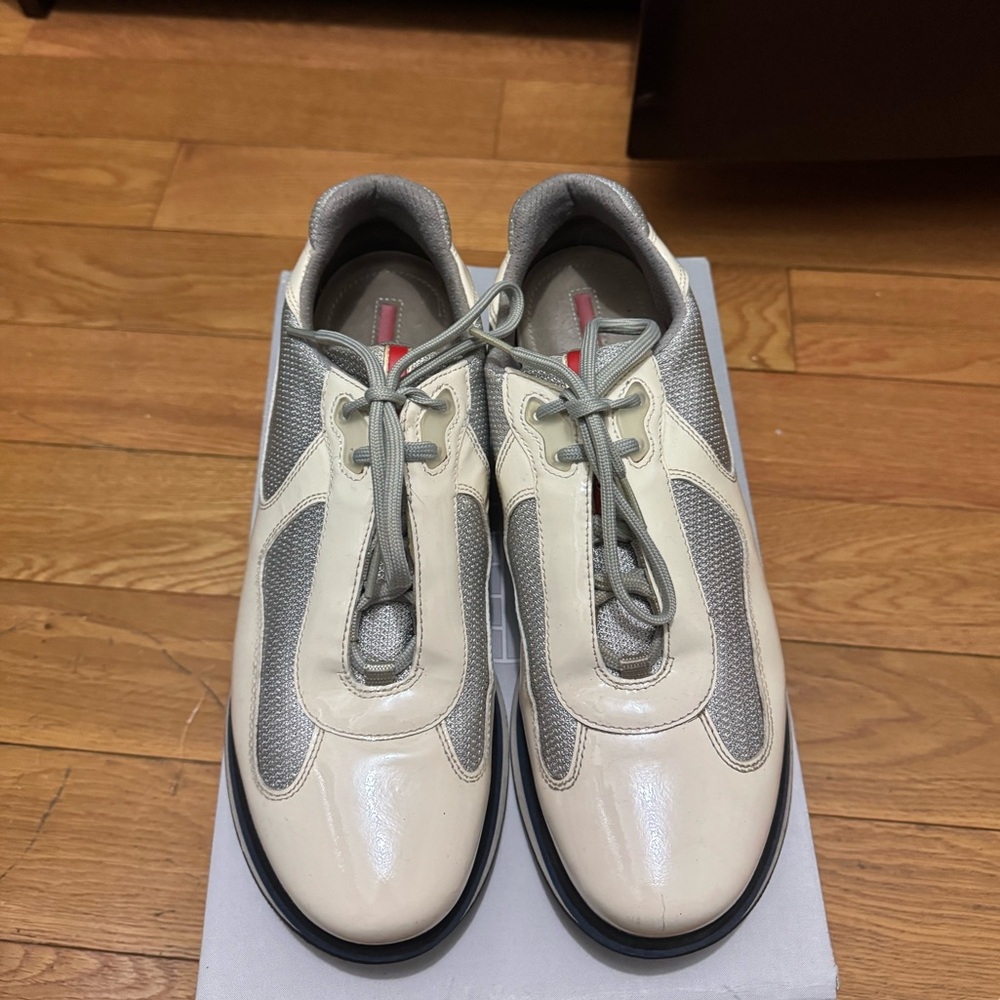Men's White and Gray Shoes